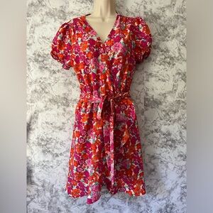 Sandy & Sid Floral ruffle wrap
dress L 🌺🌸